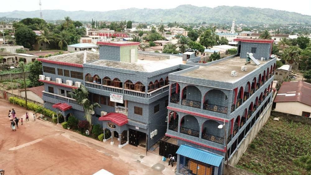 Meka Hotel Kara Exterior photo
